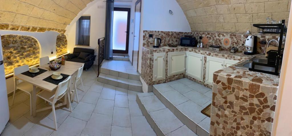 Appartamento La dimora di Tonia Mesagne Esterno foto